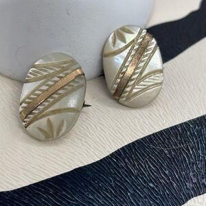 Antique Mother of Pearl Craved Shell & Gold Matching Pins